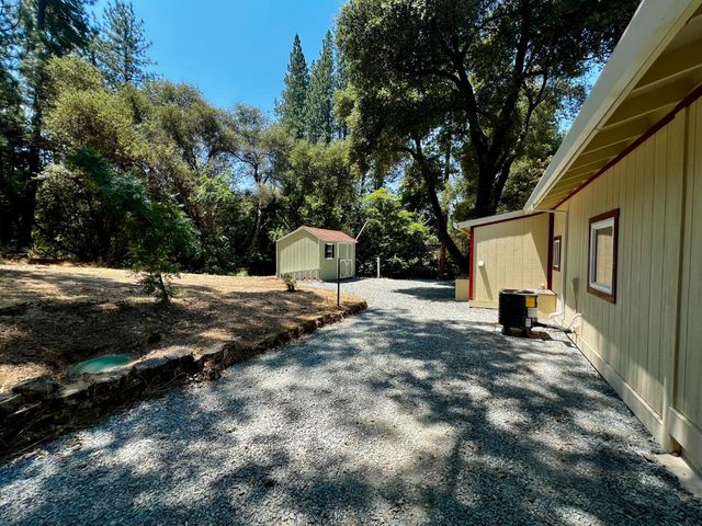 2018 Whistler Way, Somerset, CA 95684