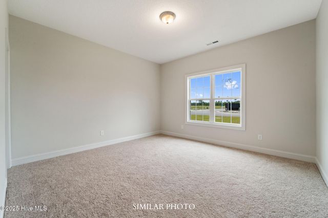 425 Montgomery Drive, Jacksonville, NC 28546