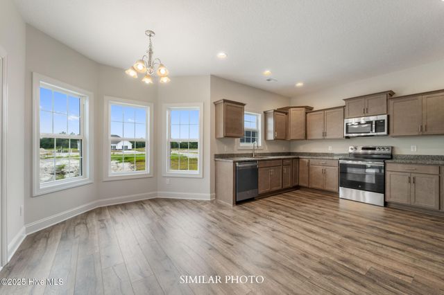 425 Montgomery Drive, Jacksonville, NC 28546