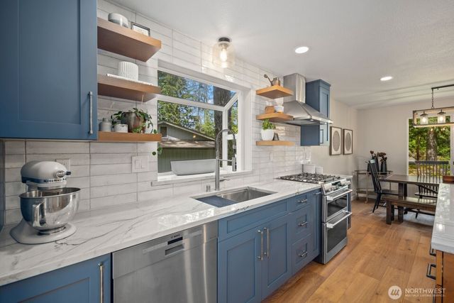 42003 SE 166th Street, North Bend, WA 98045