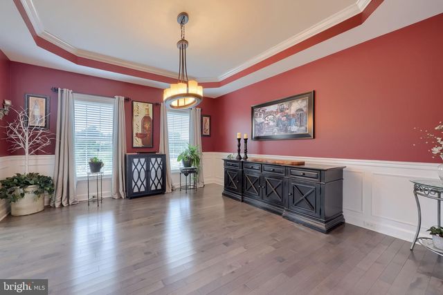 520 DUQUESNE RD, York, PA 17402