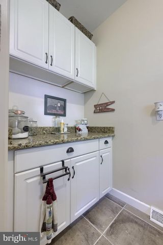 520 DUQUESNE RD, York, PA 17402