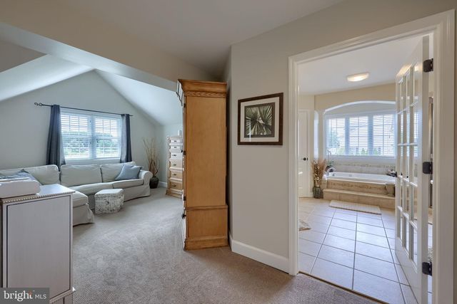520 DUQUESNE RD, York, PA 17402
