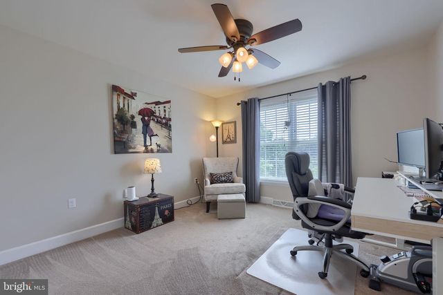 520 DUQUESNE RD, York, PA 17402