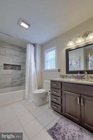 520 DUQUESNE RD, York, PA 17402