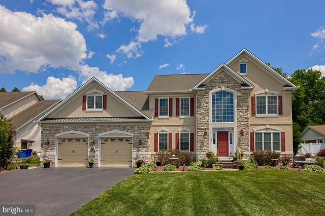 520 DUQUESNE RD, York, PA 17402