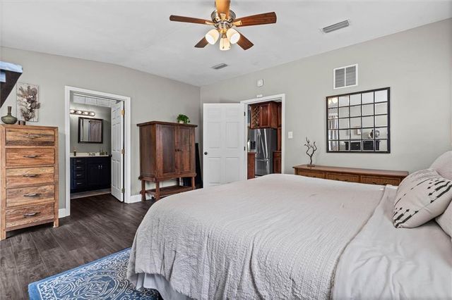 20 S Carlen Street, Mobile, AL 36606