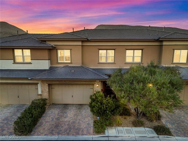 5677 Garriga Drive, Las Vegas, NV 89135