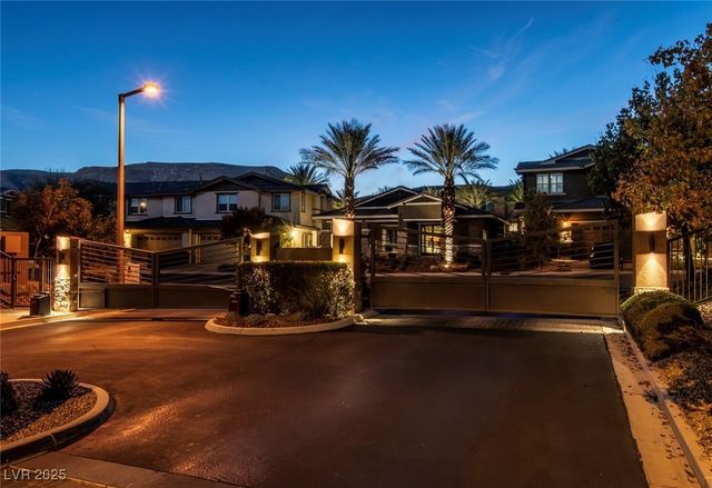 5677 Garriga Drive, Las Vegas, NV 89135