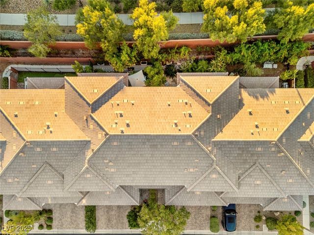 5677 Garriga Drive, Las Vegas, NV 89135