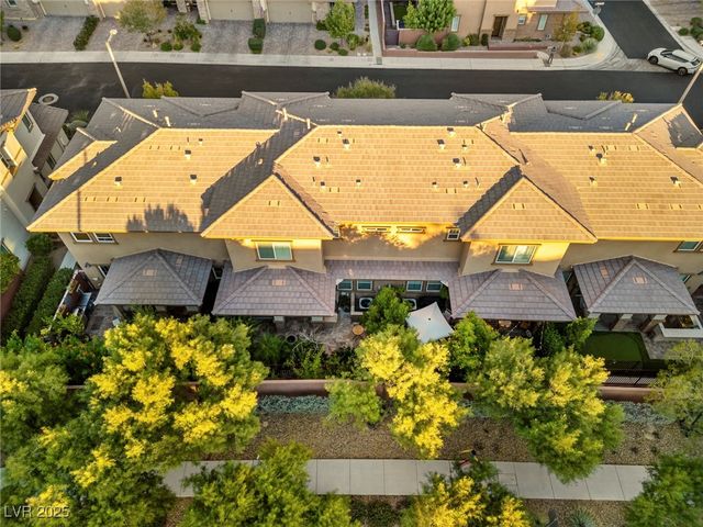 5677 Garriga Drive, Las Vegas, NV 89135