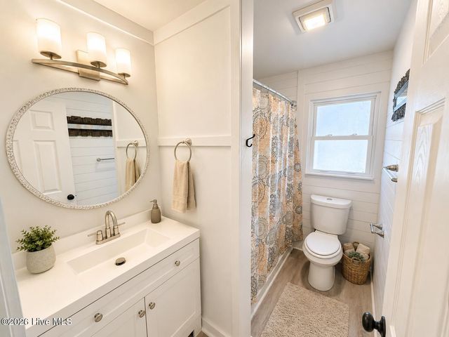 1341 Forest Lake Drive, Southport, NC 28461