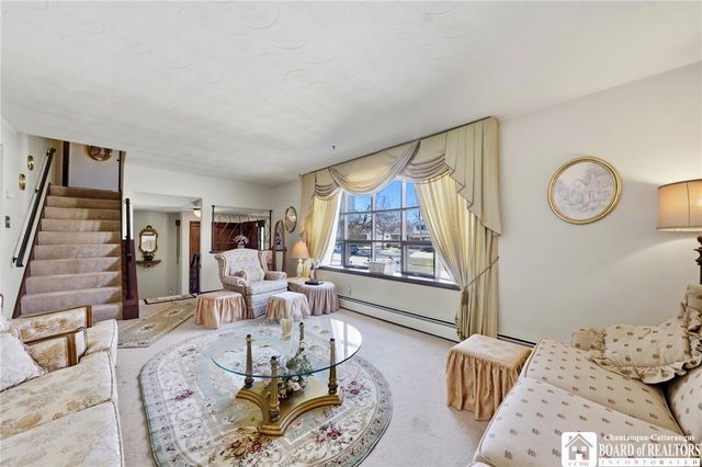 1369 99th Street, Niagara Falls, NY 14304