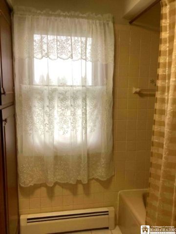 1369 99th Street, Niagara Falls, NY 14304