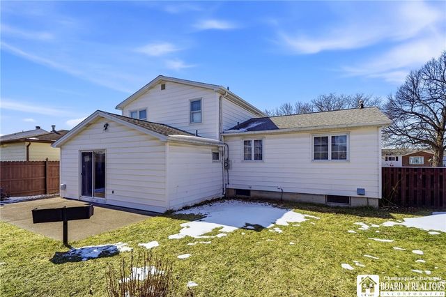 1369 99th Street, Niagara Falls, NY 14304