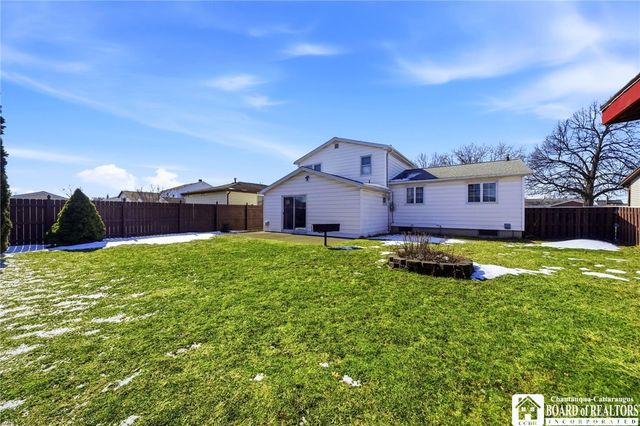 1369 99th Street, Niagara Falls, NY 14304