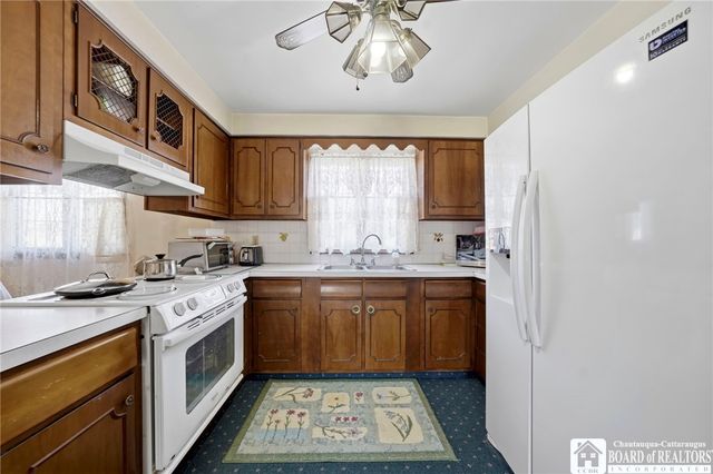 1369 99th Street, Niagara Falls, NY 14304