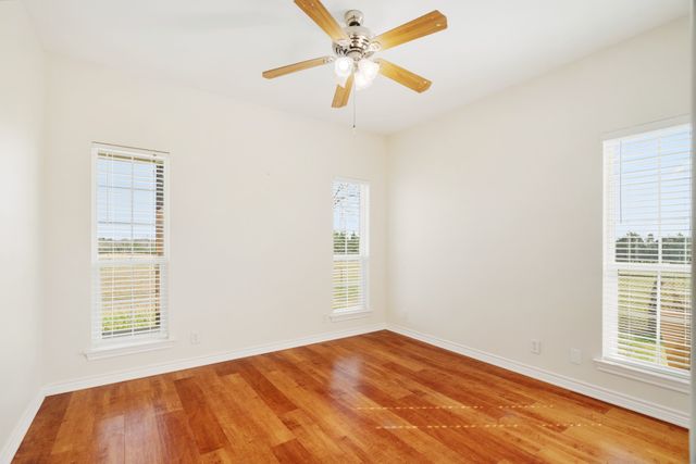 898 Farm Road 1700, Clarksville, TX 75426