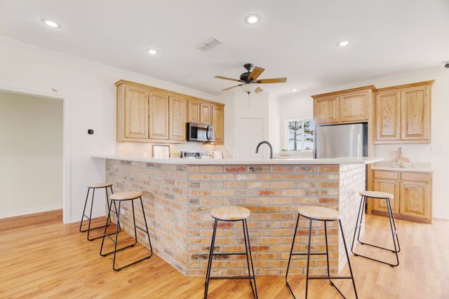 898 Farm Road 1700, Clarksville, TX 75426