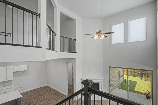 2208 N Royal Crecent Drive N, Flower Mound, TX 75028