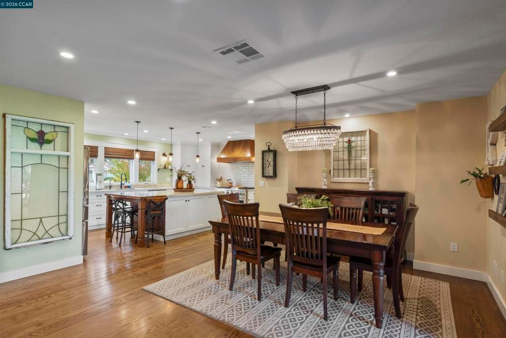 Image 12 of property listing at 1224 Davis Ave, Concord, CA 94518