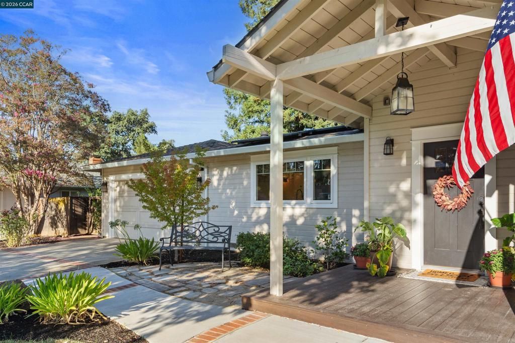 Image 6 of property listing at 1224 Davis Ave, Concord, CA 94518