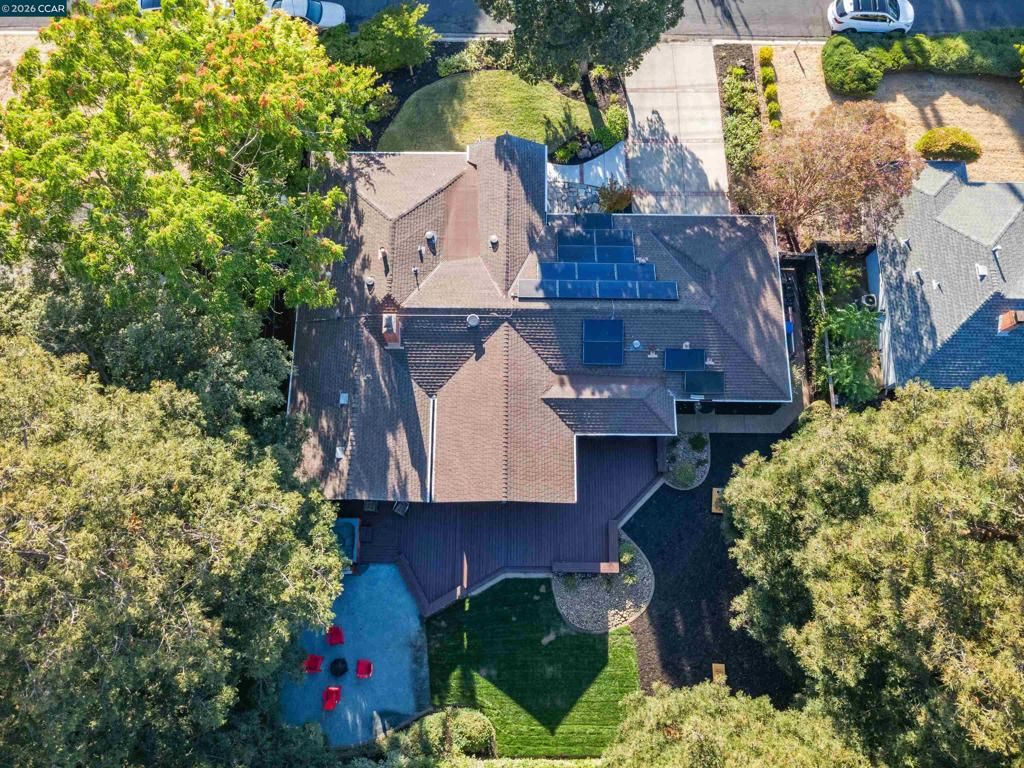 Image 9 of property listing at 1224 Davis Ave, Concord, CA 94518
