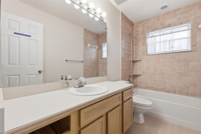 1224 LOG LANDING DRIVE, Ocoee, FL 34761