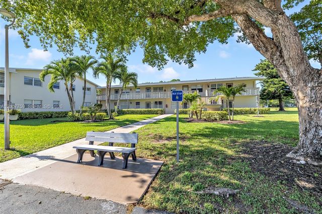 494 W Tilford W 494, Deerfield Beach, FL 33442