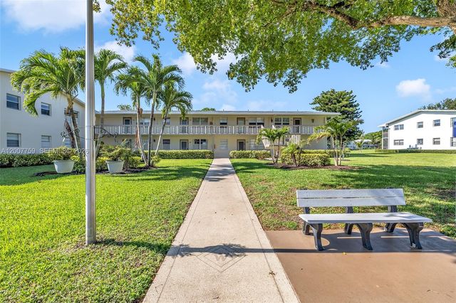 494 W Tilford W 494, Deerfield Beach, FL 33442