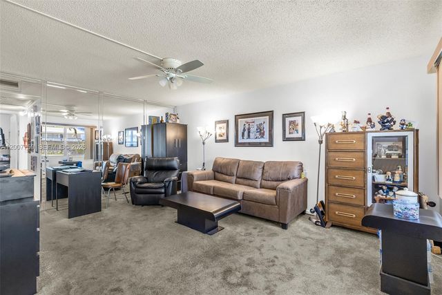 494 W Tilford W 494, Deerfield Beach, FL 33442