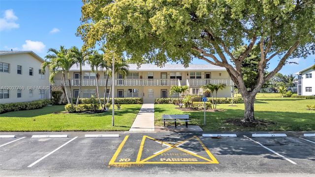 494 W Tilford W 494, Deerfield Beach, FL 33442