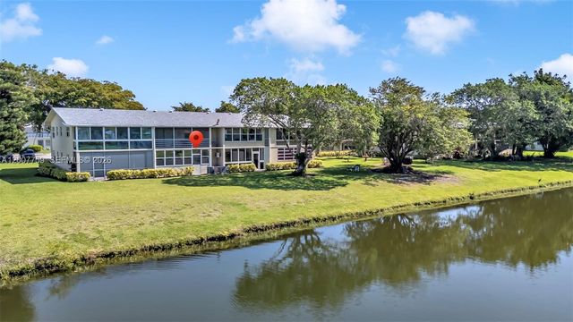 494 W Tilford W 494, Deerfield Beach, FL 33442