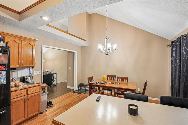 203 Broadmoor Drive, Raymore, MO 64083