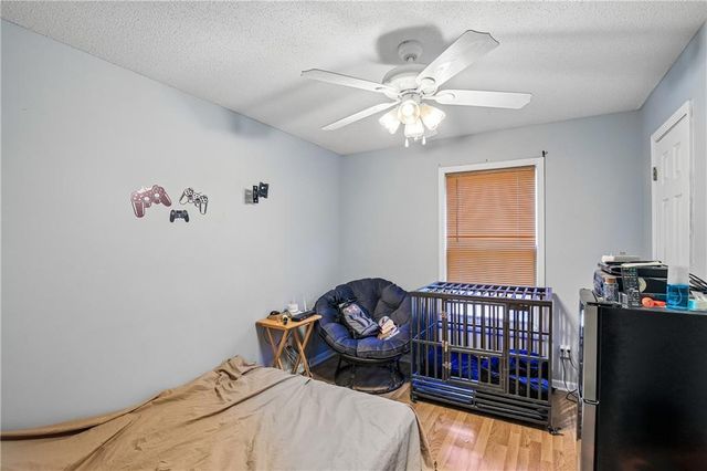 203 Broadmoor Drive, Raymore, MO 64083