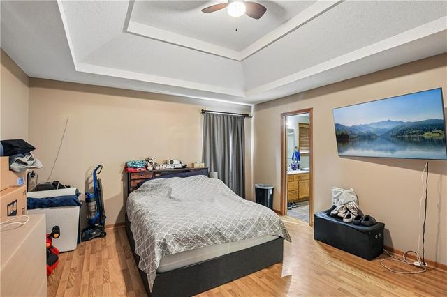 203 Broadmoor Drive, Raymore, MO 64083