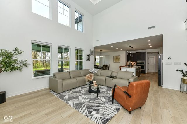 531 Ogala Drive, Westfield, IN 46074