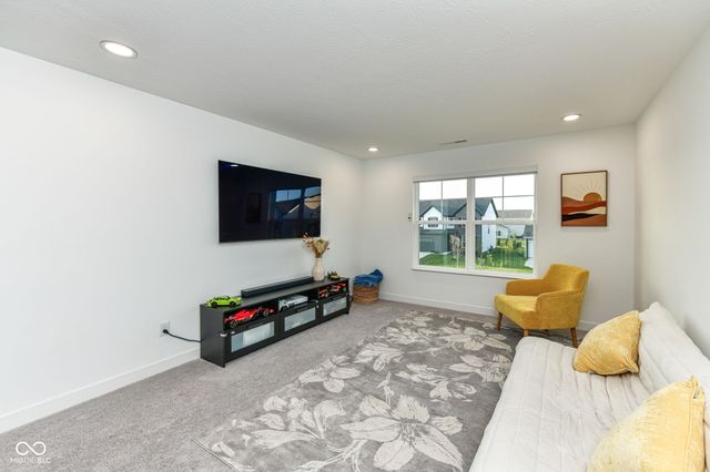 531 Ogala Drive, Westfield, IN 46074