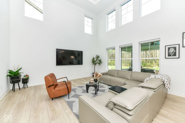 531 Ogala Drive, Westfield, IN 46074