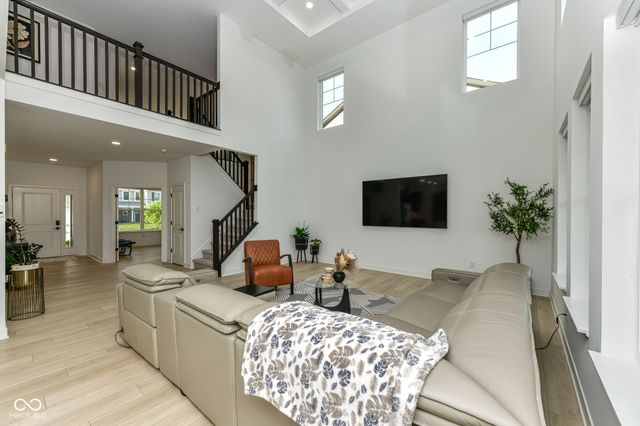 531 Ogala Drive, Westfield, IN 46074