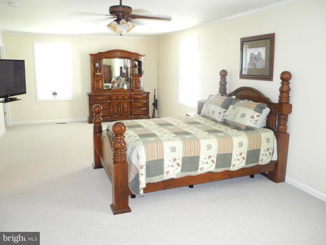 15844 HALLEMAN LN, Sharpsburg, MD 21782