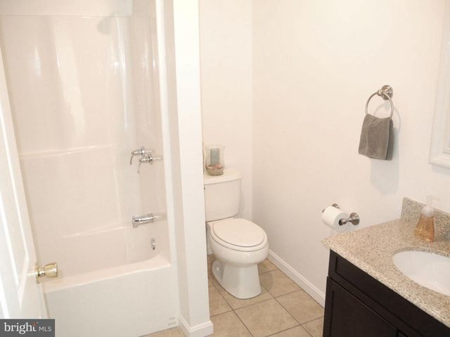 15844 HALLEMAN LN, Sharpsburg, MD 21782