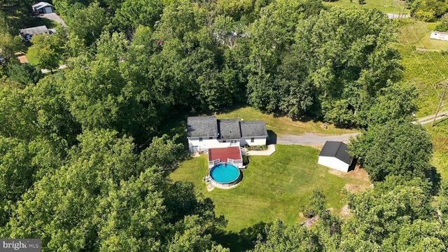 15844 HALLEMAN LN, Sharpsburg, MD 21782
