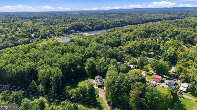 15844 HALLEMAN LN, Sharpsburg, MD 21782