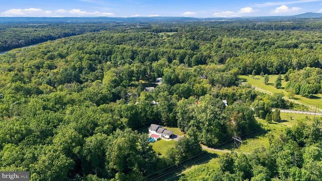 15844 HALLEMAN LN, Sharpsburg, MD 21782