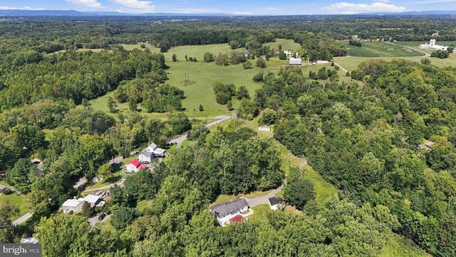 15844 HALLEMAN LN, Sharpsburg, MD 21782