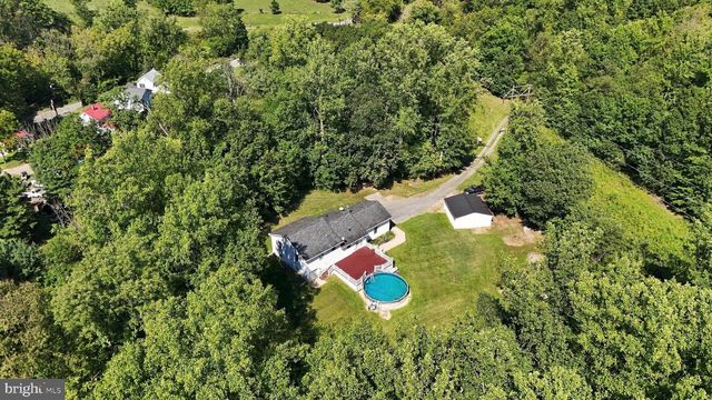 15844 HALLEMAN LN, Sharpsburg, MD 21782