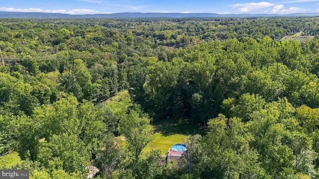 15844 HALLEMAN LN, Sharpsburg, MD 21782