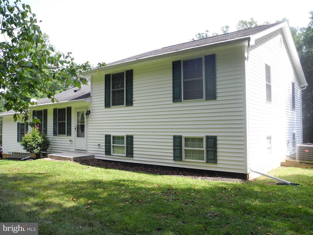 15844 HALLEMAN LN, Sharpsburg, MD 21782