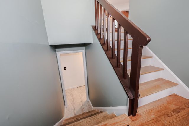 85 Taylor Street, Nashua, NH 03060